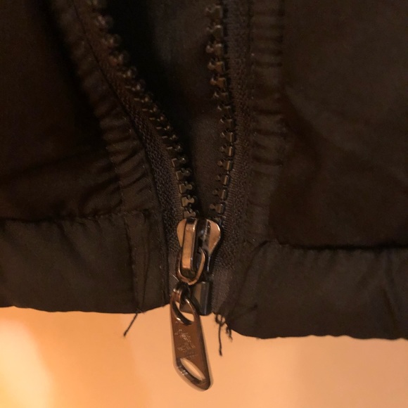 BLACK AND PINK POLO VEST JACKET - Picture 5 of 7